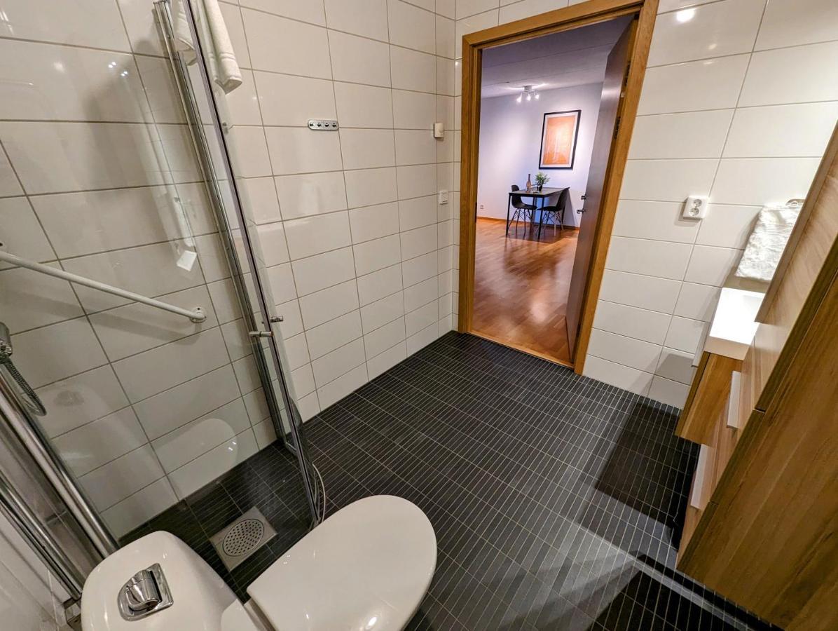 Hotell Bro Kristinehamn Kültér fotó