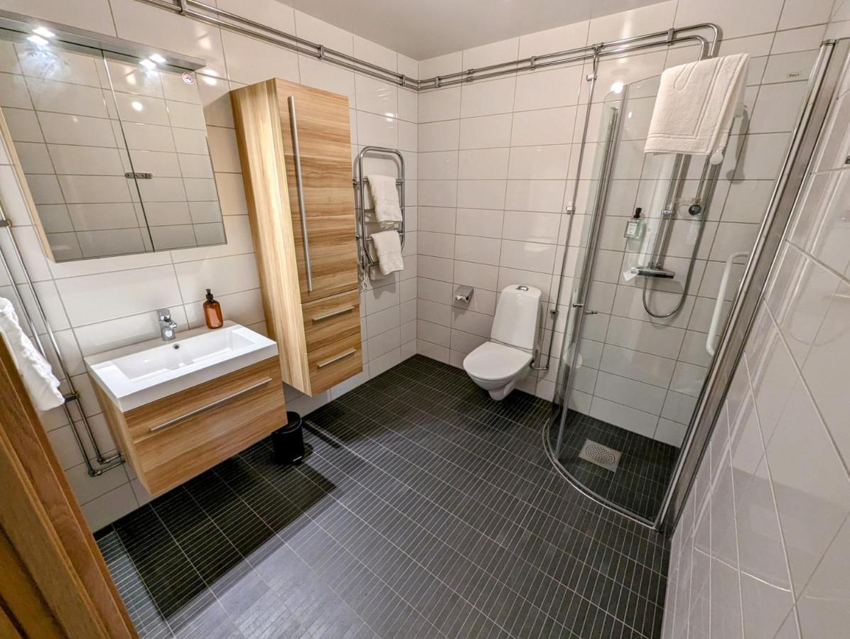 Hotell Bro Kristinehamn Kültér fotó